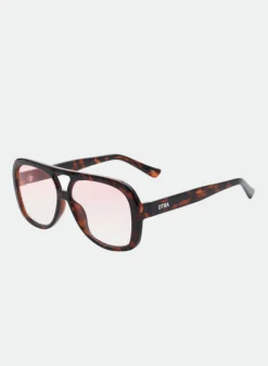 Yara Tort/Pink Fade