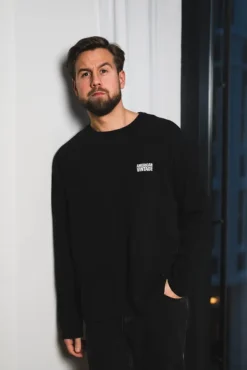 Ykobow Sweater Darkness