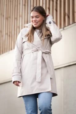 Yr'en Coat Sand