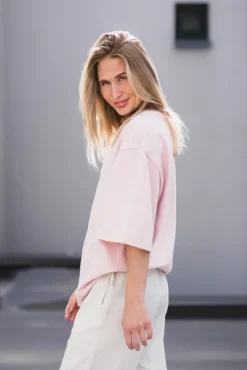 Zalle Tee EMB Lotus