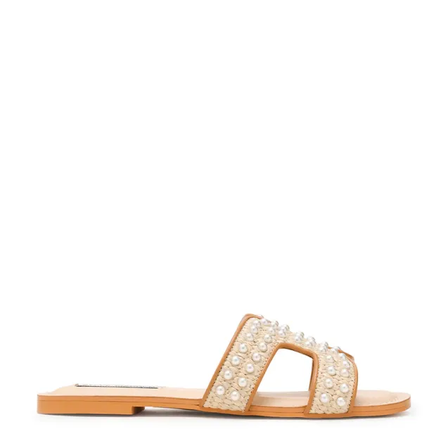 Zarnia Nude Pearls