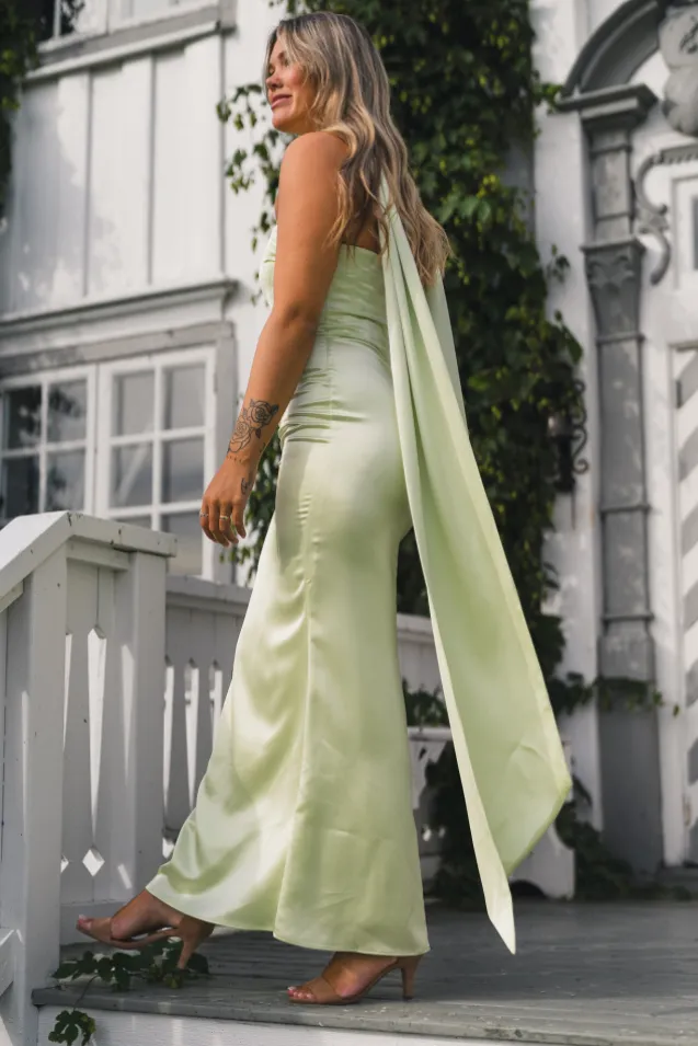 Zelda Scarf Detail Maxi Dress Pistachio